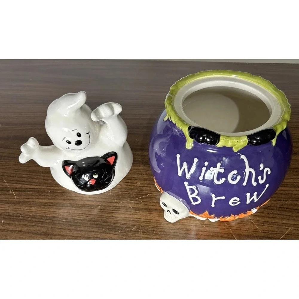 David's Cookies Halloween Witch's Brew Cauldron Cookie Jar Ghost Black Cat Skull